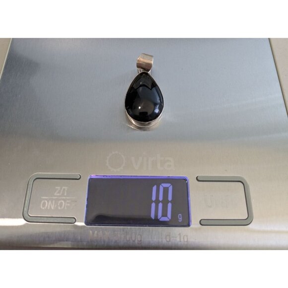 Sterling Silver Teardrop Black Onyx Pendant With Beveled Bail For Chain Jewelry - Picture 5 of 9